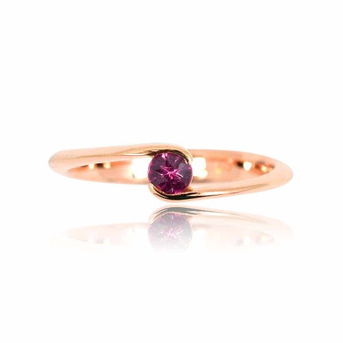 Turmalin eljegyzési gyűrű rosegold-ból, ölelős
